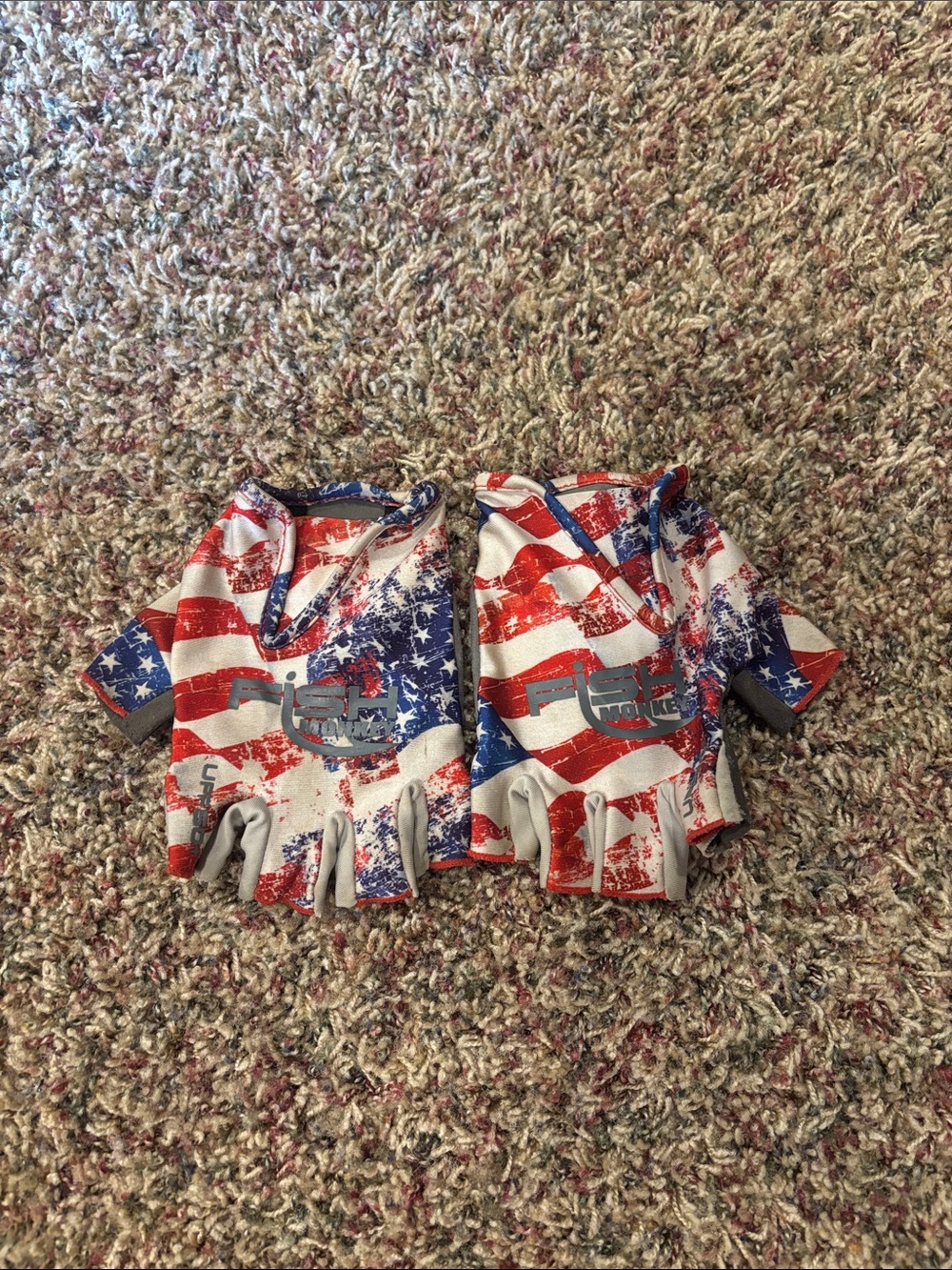 American Flag FishingGloves - Patriotic Red, White & Blue